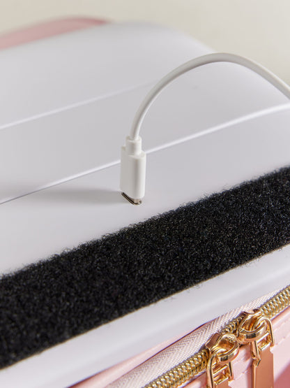 GoBe™ LED Makeup Bag with Lighted Mirror